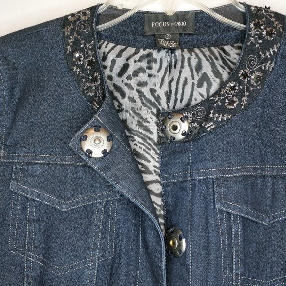 Womens Denim Dark Wash Jean Jacket Size 10 Embroidered Sequins VTG Focus 2000 - Picture 5 of 12